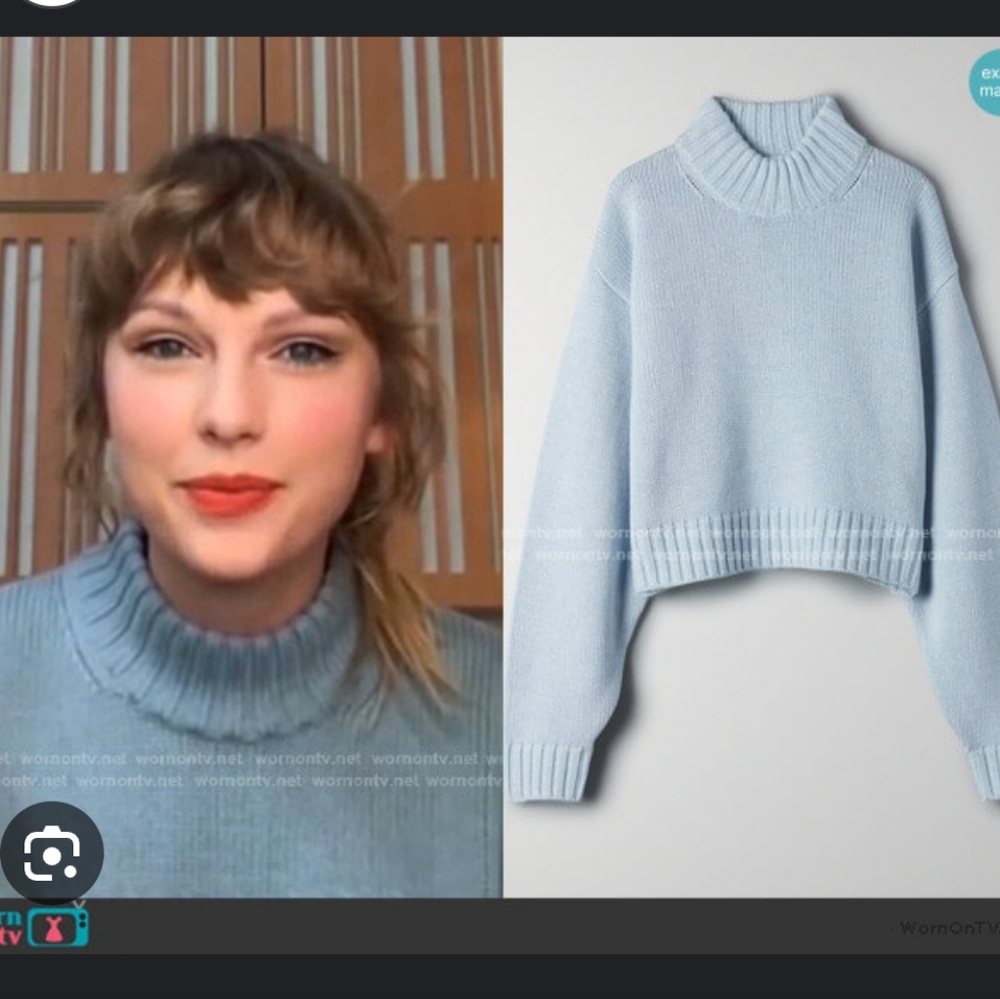 Aritzia Heinen Sweater by Wilfred Free worn by Taylor Swift